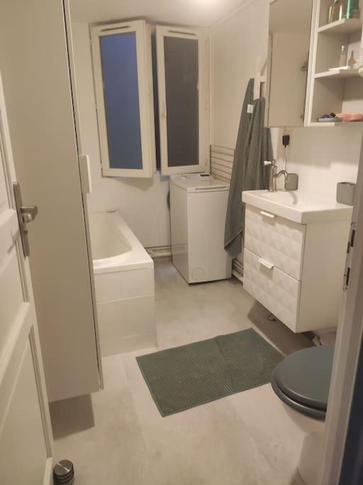Charming Apartment 40 M2, 10Th Parigi Esterno foto