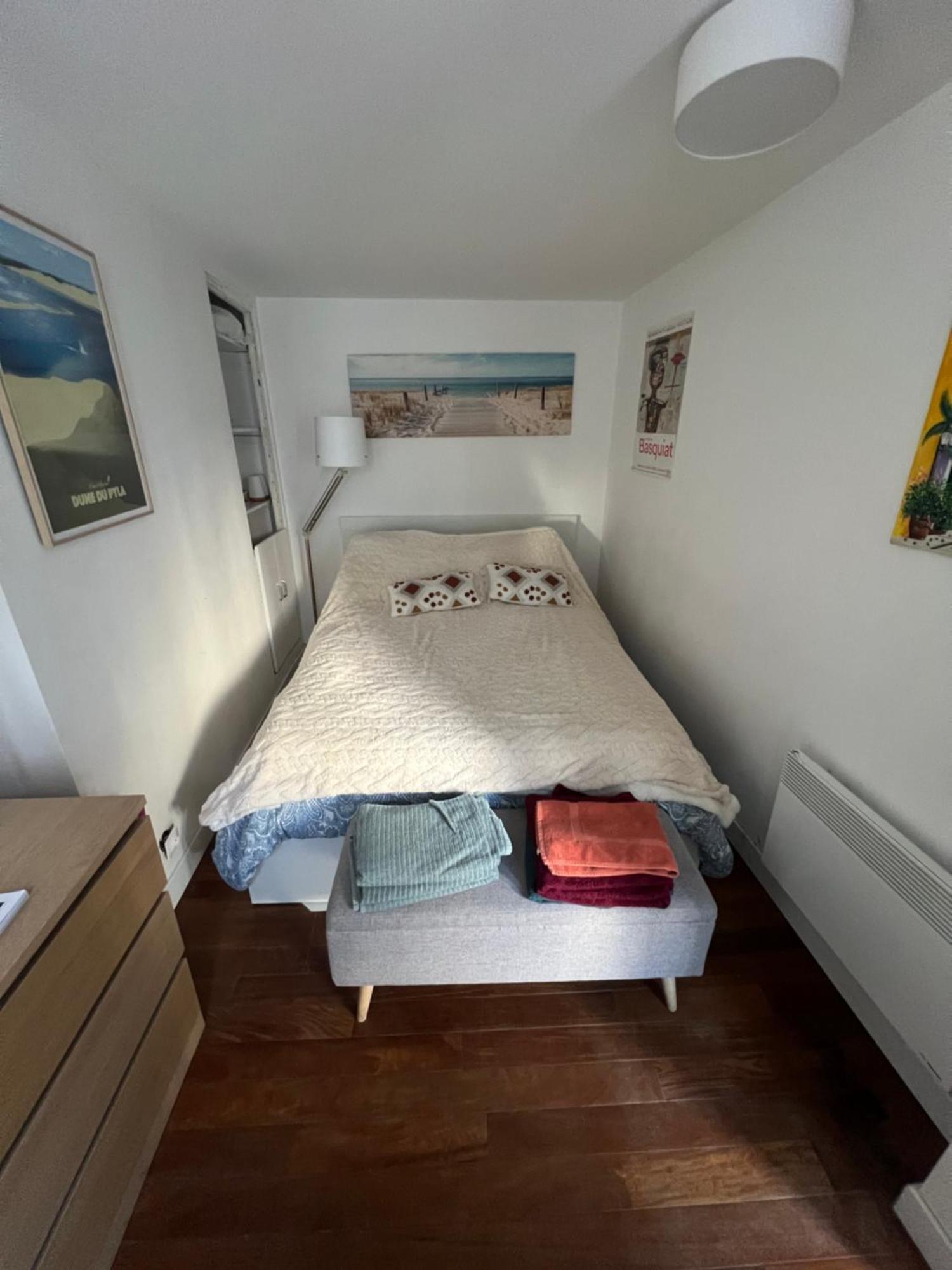 Charming Apartment 40 M2, 10Th Parigi Esterno foto